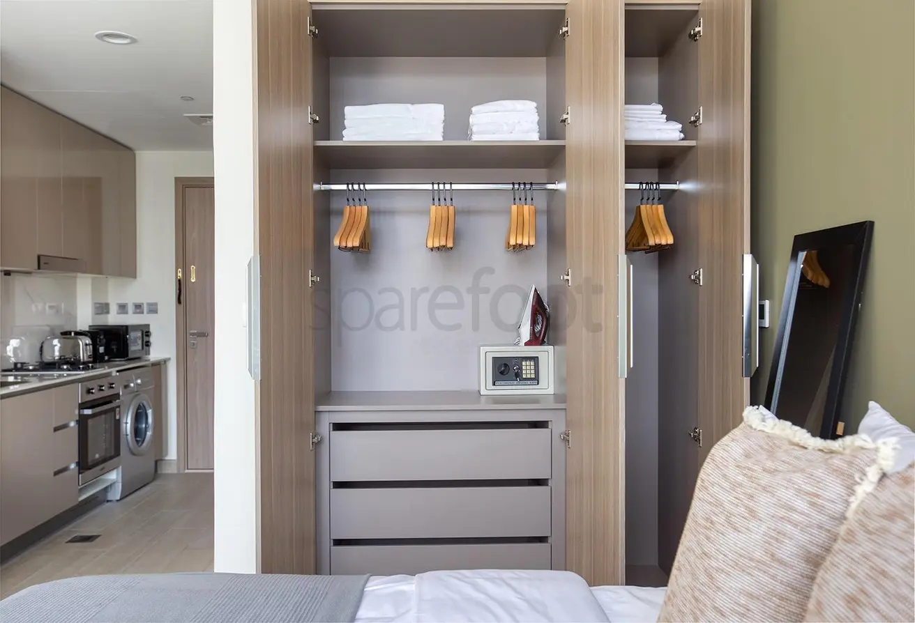 Brand new studio with Burj Khalifa view, currently rented, photo 6