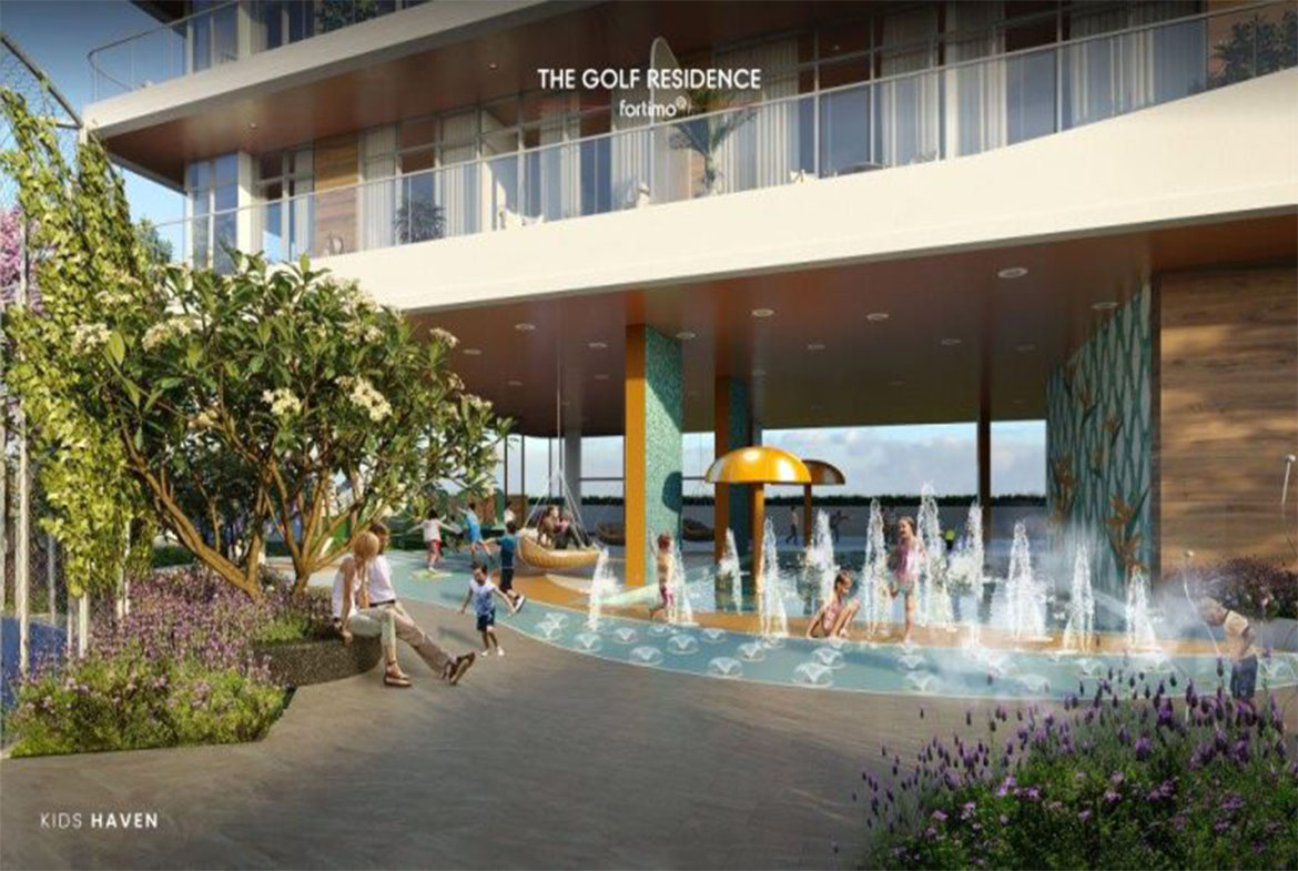 Community with an 18-hole golf course, photo 3